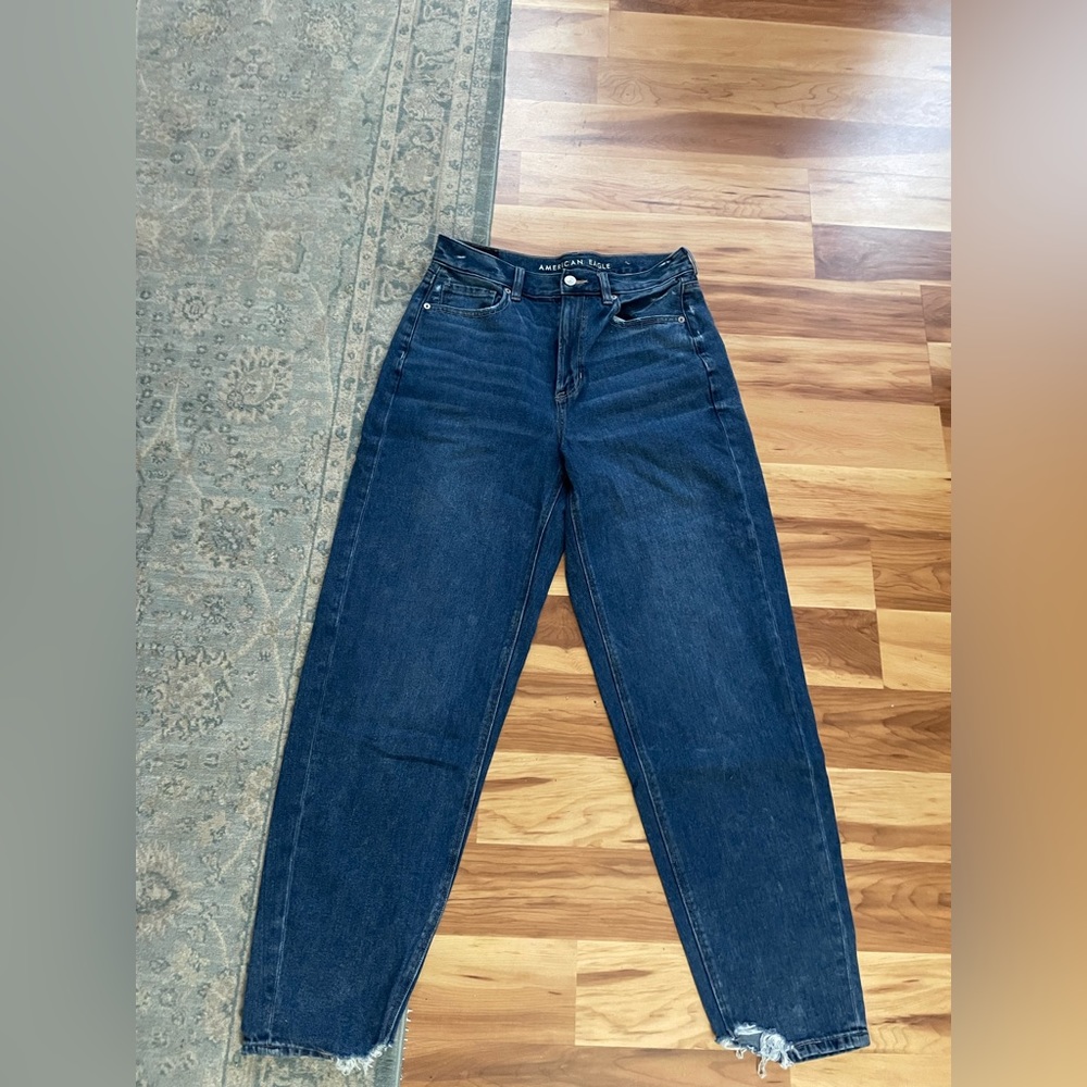 American eagle high rise baggy relaxed mom jean